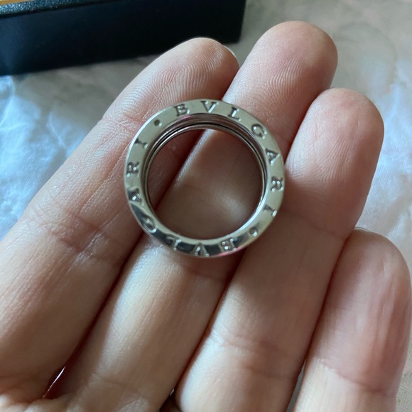 BVLGARI 18kt Gold Ring - Picture 4 of 16